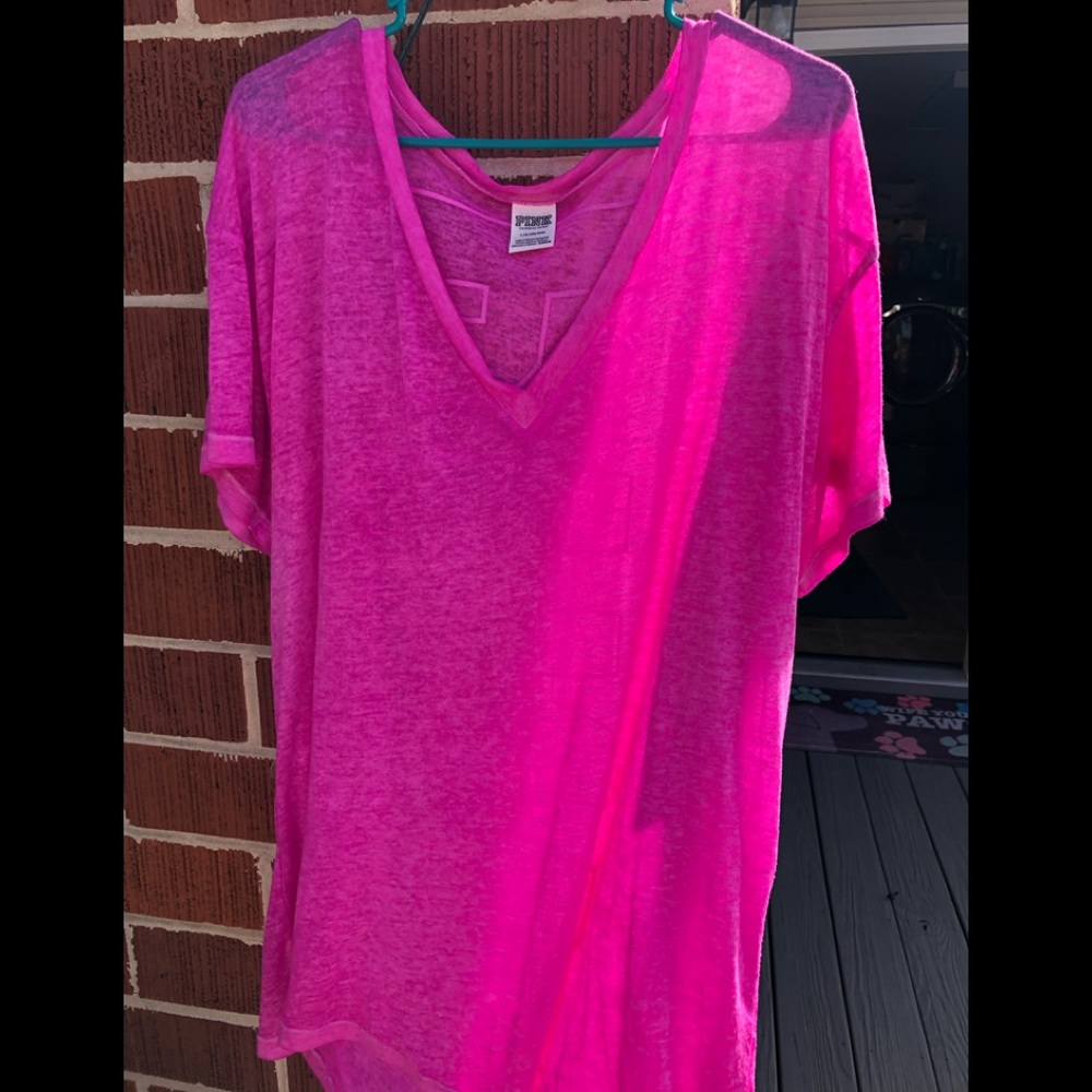 Pink vs T-shirt